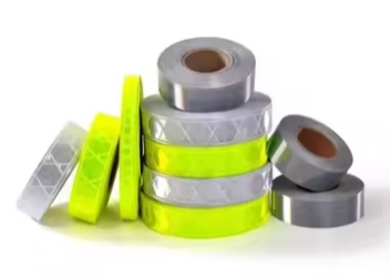 The Ultimate Guide to Selecting & Installing Reflective Sheeting for Highway Signs